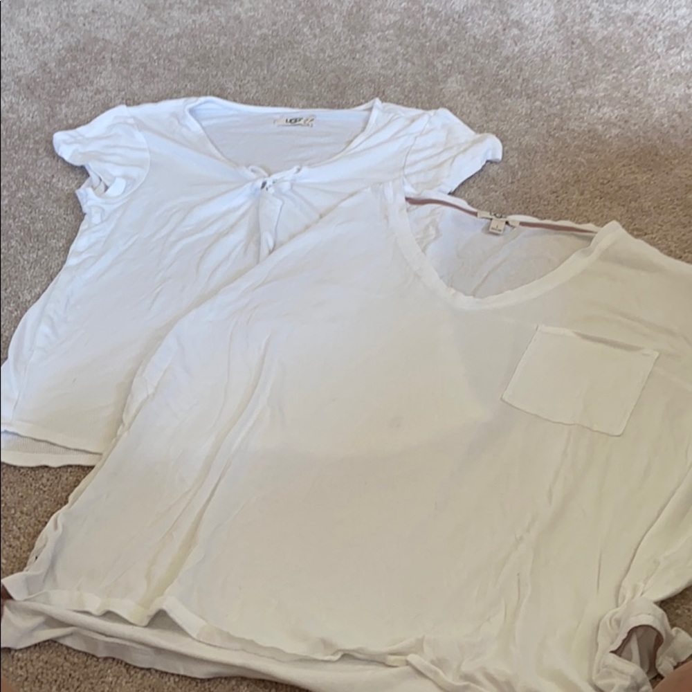 Ugg tee sz small and Large